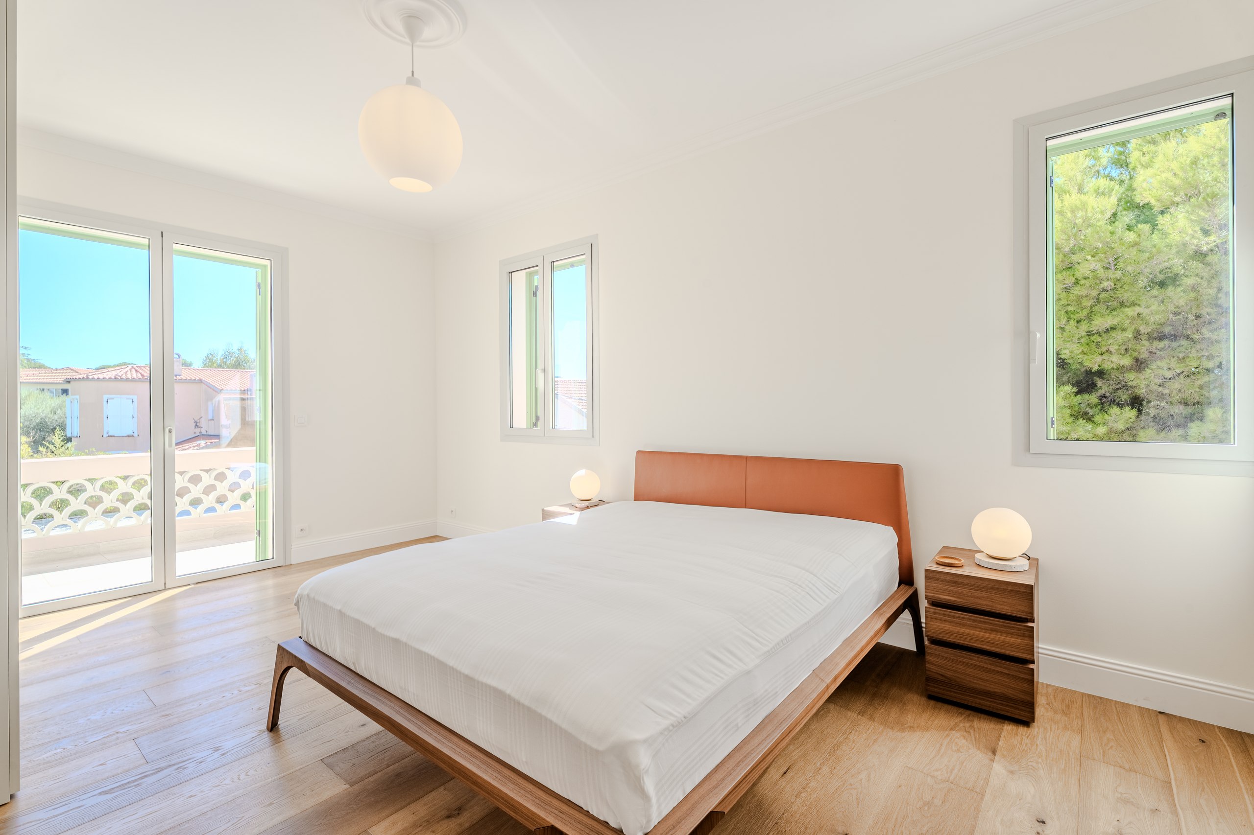 Rénovation de villa de luxe au Cap d'Antibes — Cube Heritage (vue 12)